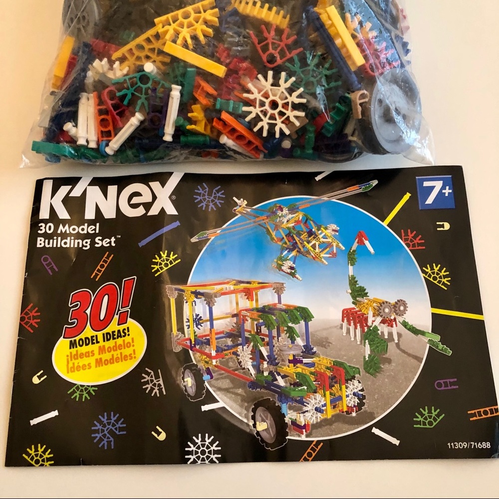 K’NEX 30 Model Building Set - Picture 2 of 6